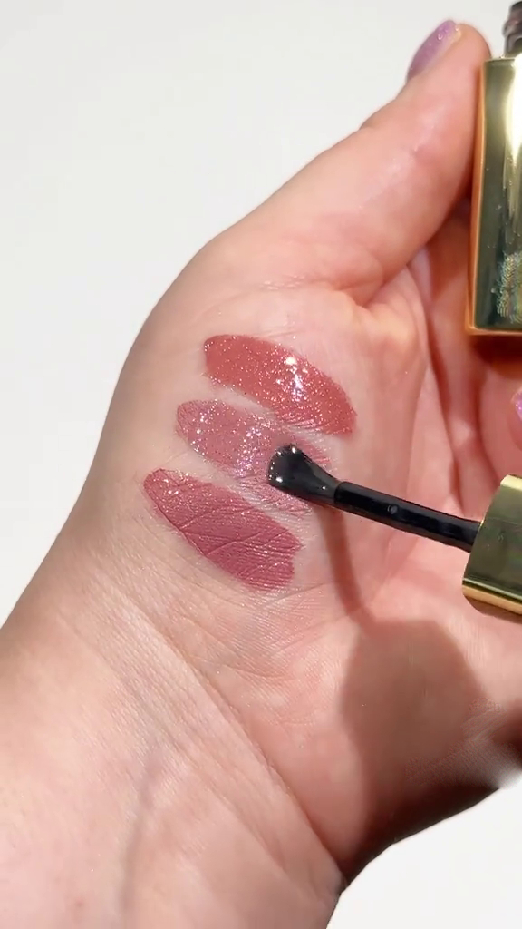 Rose Silk Glitter Liquid Lipstick SNK SL1 17JAN5