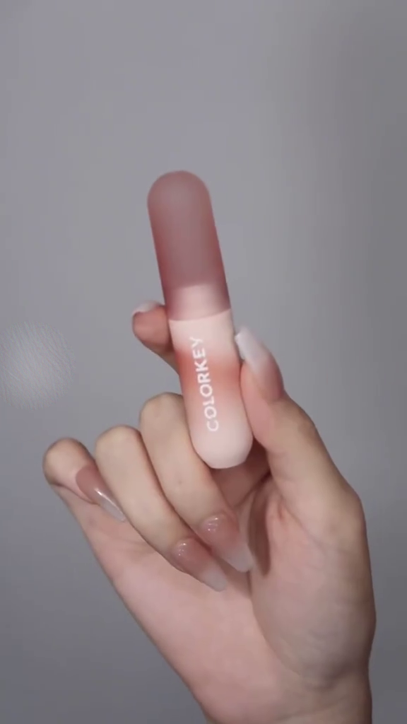 Soft Cocoa Blur Lip Tint SNK SL8 17JAN10