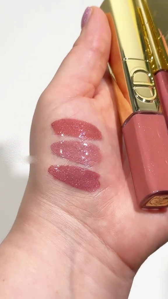 Rose Silk Glitter Liquid Lipstick SNK SL1 17JAN5