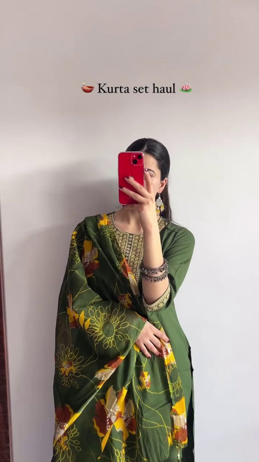 Festive Sp New Arrival Georgette Green Floral Dress