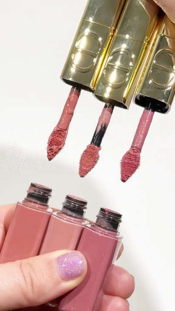 Rose Silk Glitter Liquid Lipstick SNK SL1 17JAN5