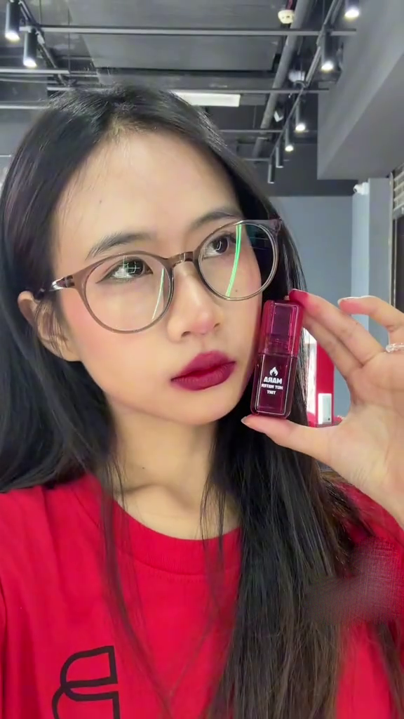 Cherry Flush Lip Tint SNK SL8 17JAN8