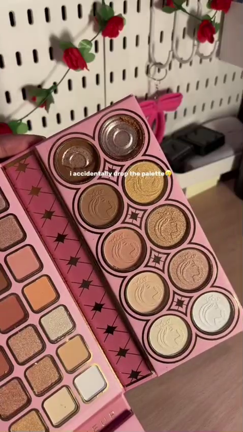 Vogue Beauty Pro Makeup Palette Box SNK SL4 13JAN4