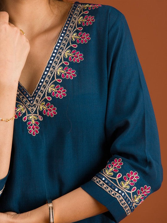 Festive Floral Yoke Design Regular Straight Kurta with Trousers & Dupatta