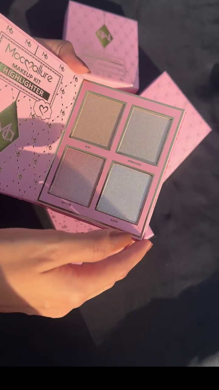 Dhamakaa Exclusive Sale Mocullare 4 In 1 Makeup Book Palette With Eyeshadow,Blusher,Highlighter, Lipstick NK4(17M)