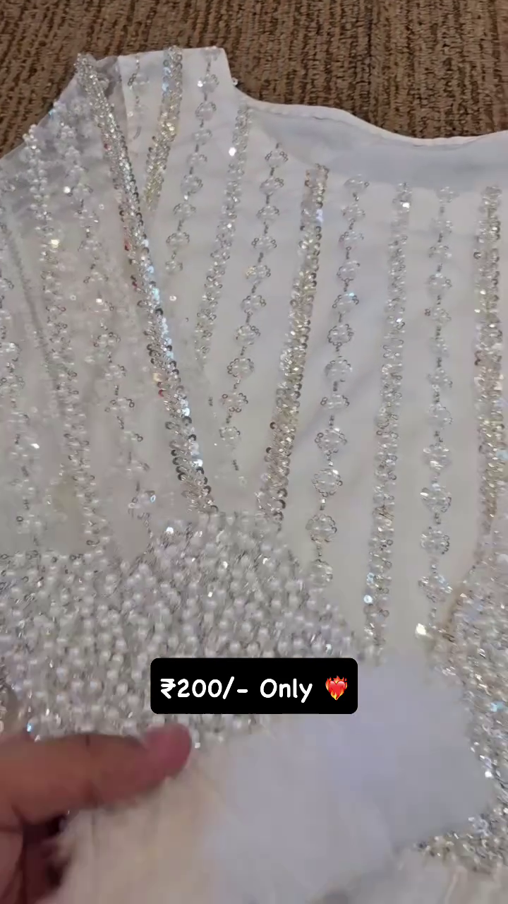 Dhamakaa Exclusive Sale White Sequinned Embellished Saree Sale