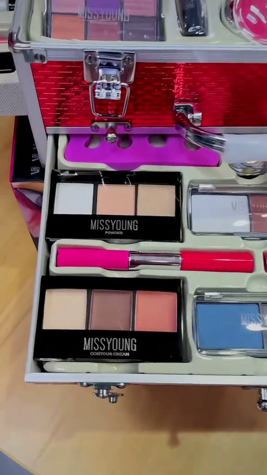 Glow in Winter ✨ Portable Makeup Kit + Mirror – Limited Sale (2dec9) (Copy)