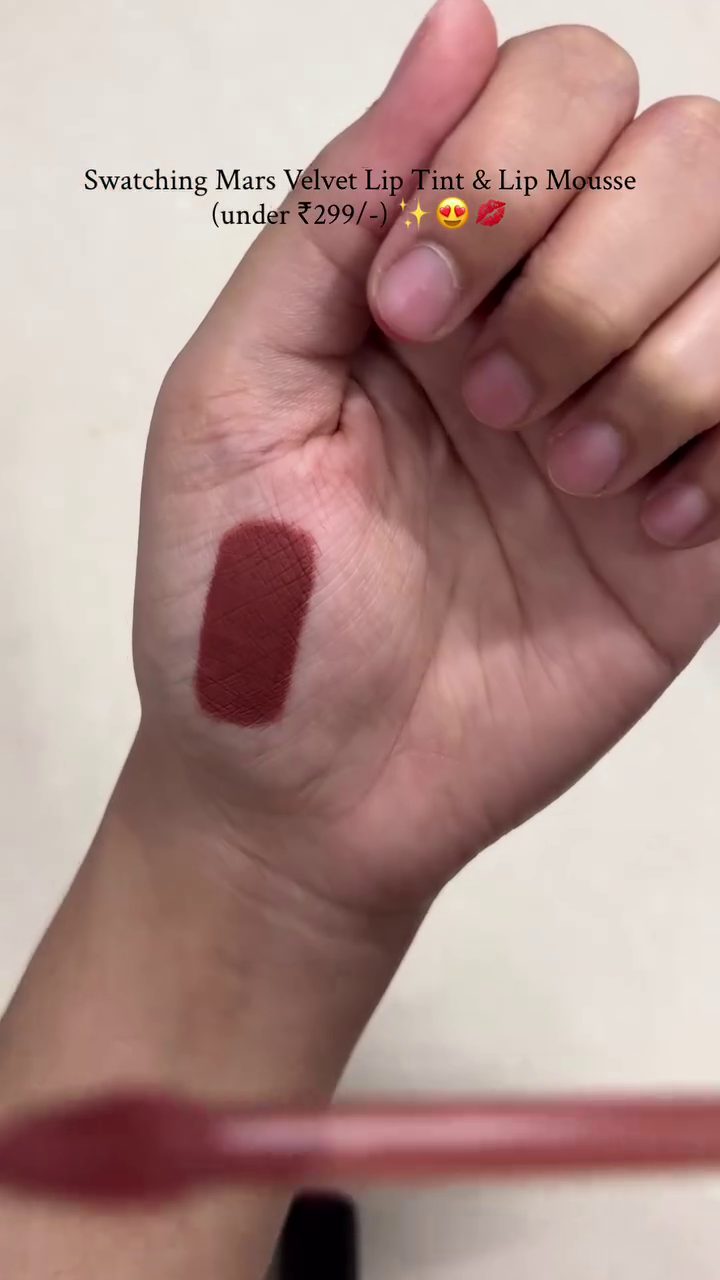 BoldStay Waterproof Lipstick 3JAN4